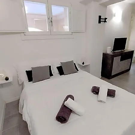 Modern Loft Near The Airport 3* Bolonha
