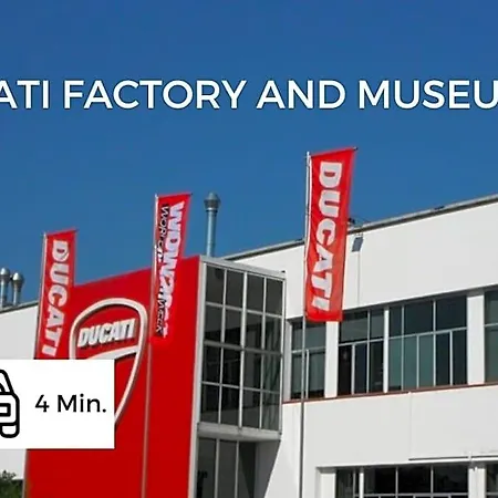 Modern Loft Near The Airport 3*